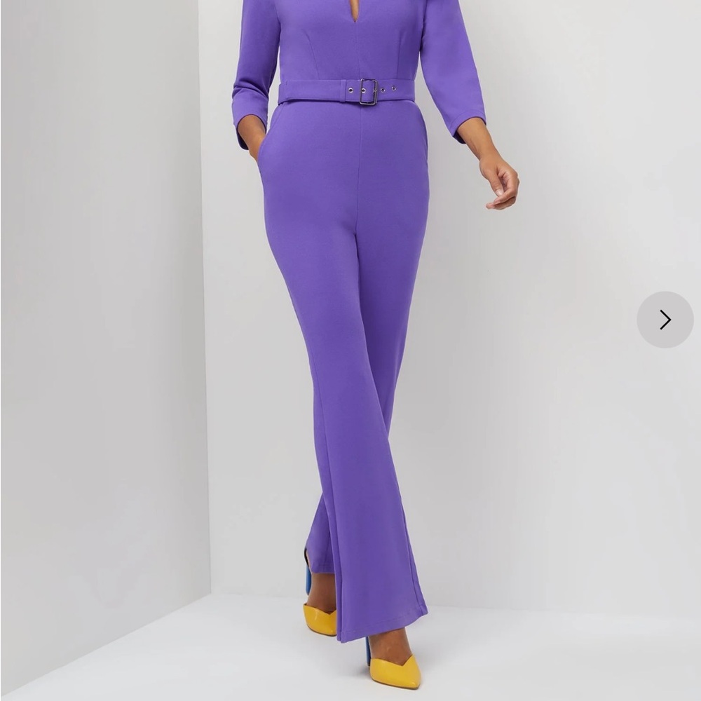 Collared Side-Slit Jumpsuit - Picture 4 of 6